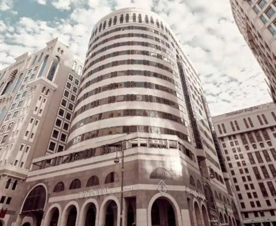 Frontel Al Harithia Hotel building in Madinah near Masjid Nabawi, ideal 5-star accommodation for pilgrims